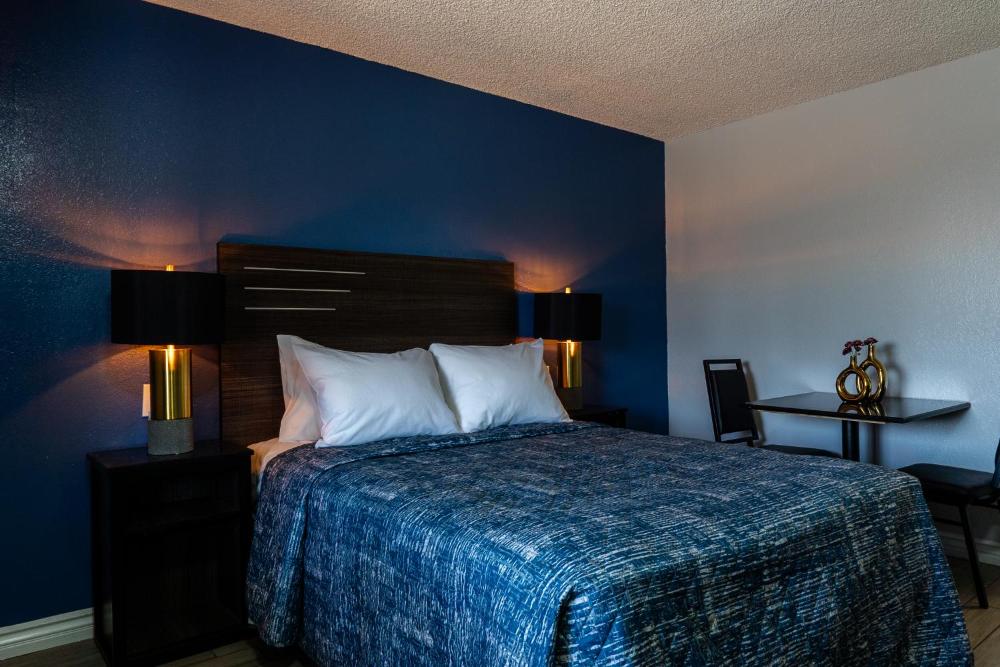 Single Room interior
